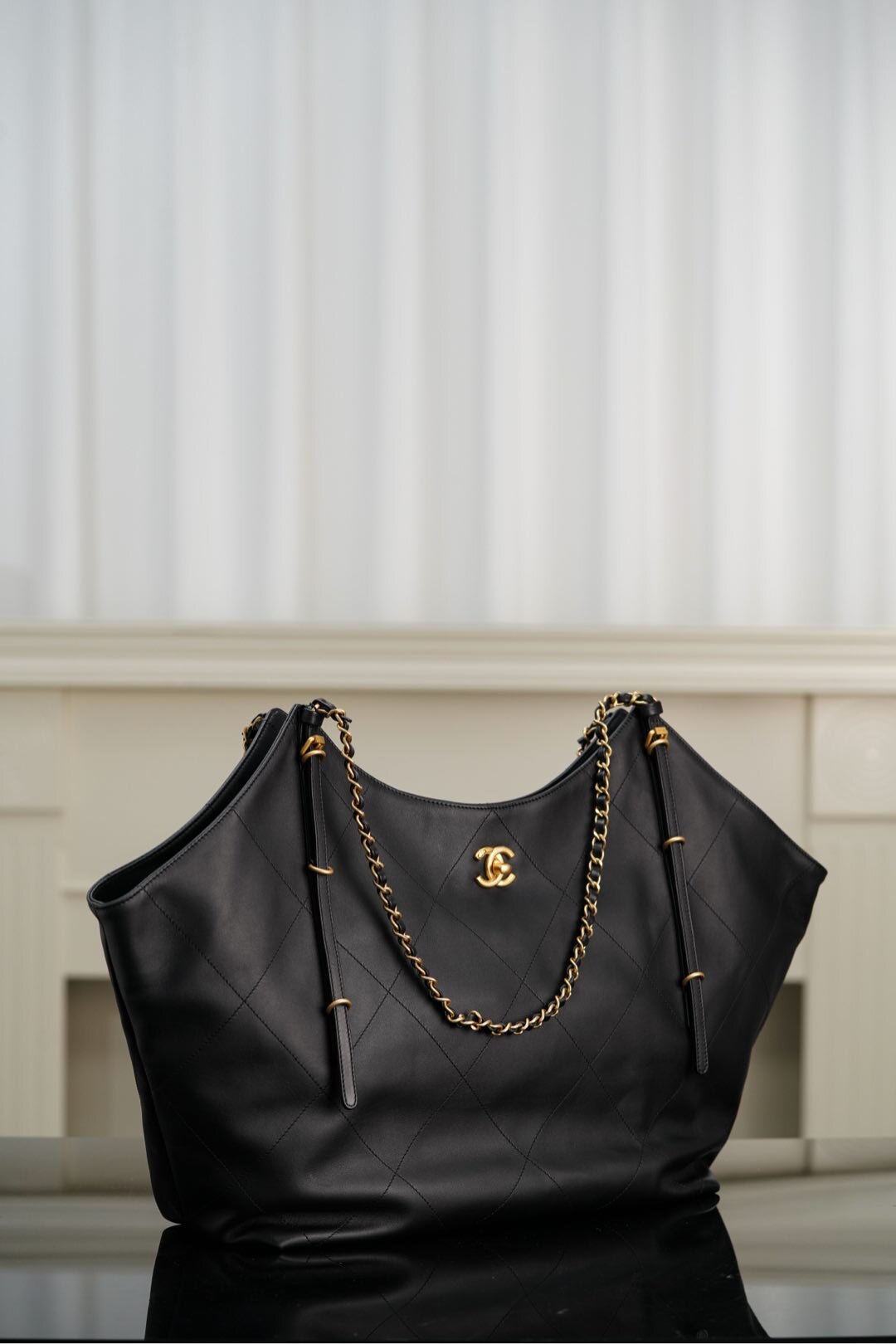 Chanel 25S GD Maxi tote